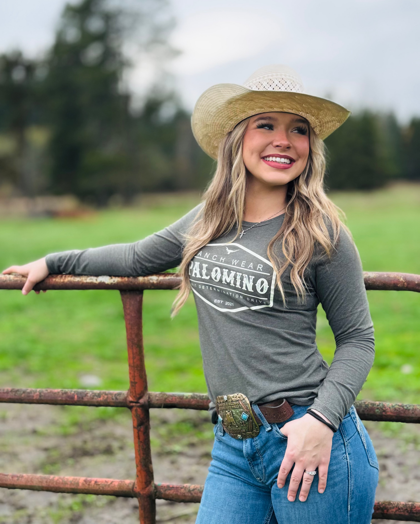 Long Sleeve Tee - Heathered Olive