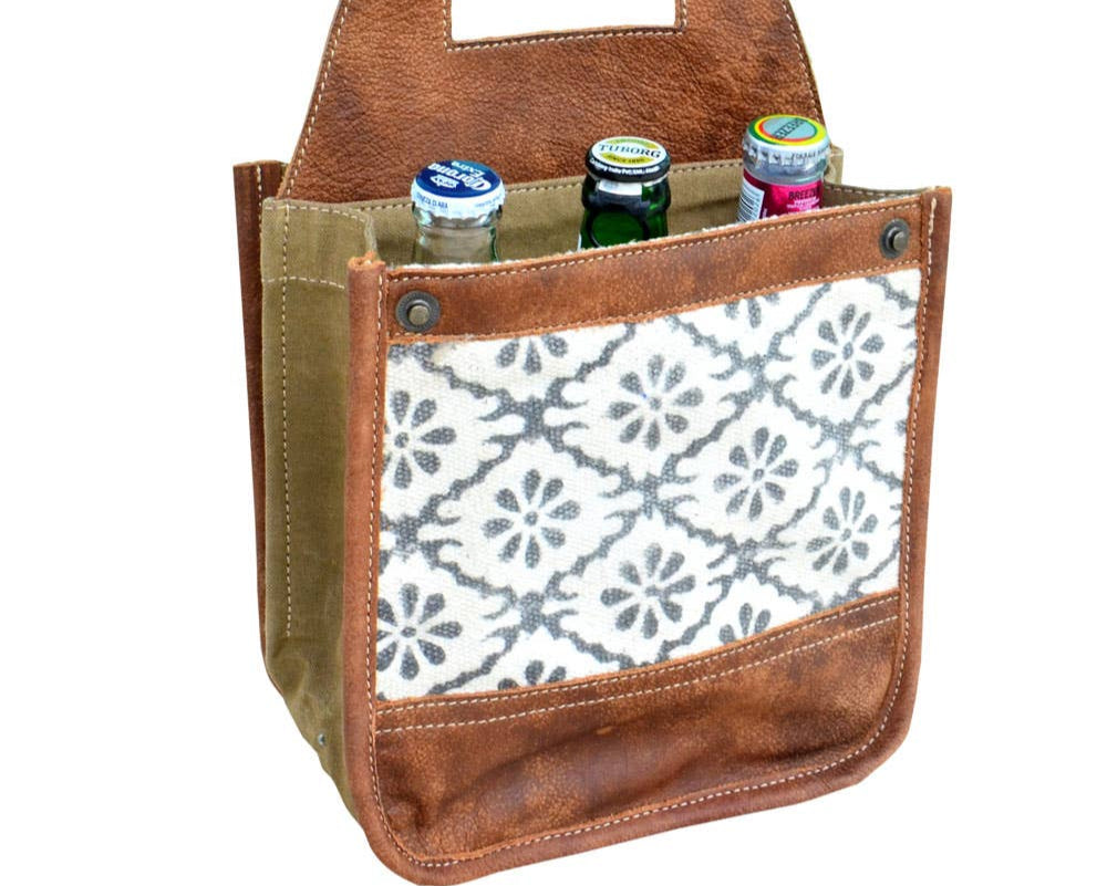 White Canvas Pattern Beer Carrier