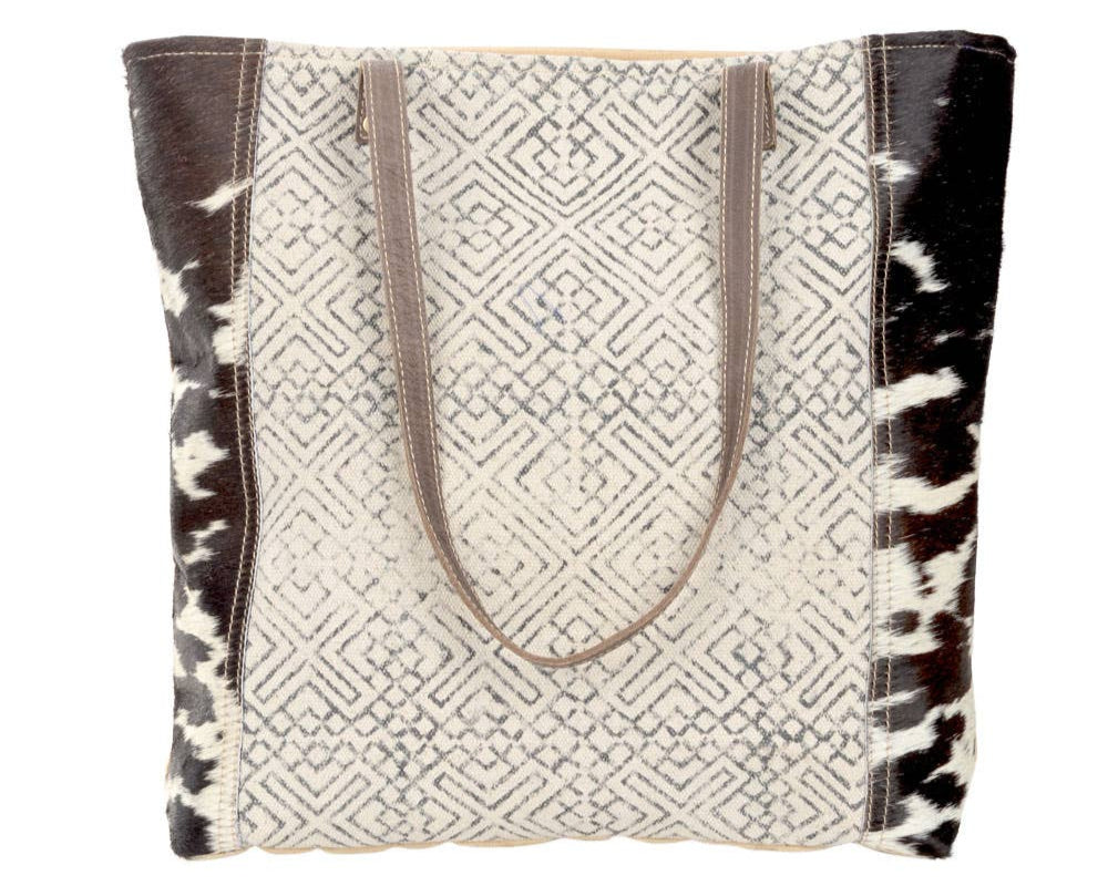 Geometric Front Panel Tote Bag With Cowhide