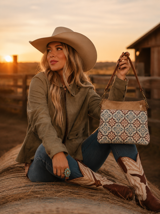 Crossbody With Brown Tones Canvas Rug And Fur