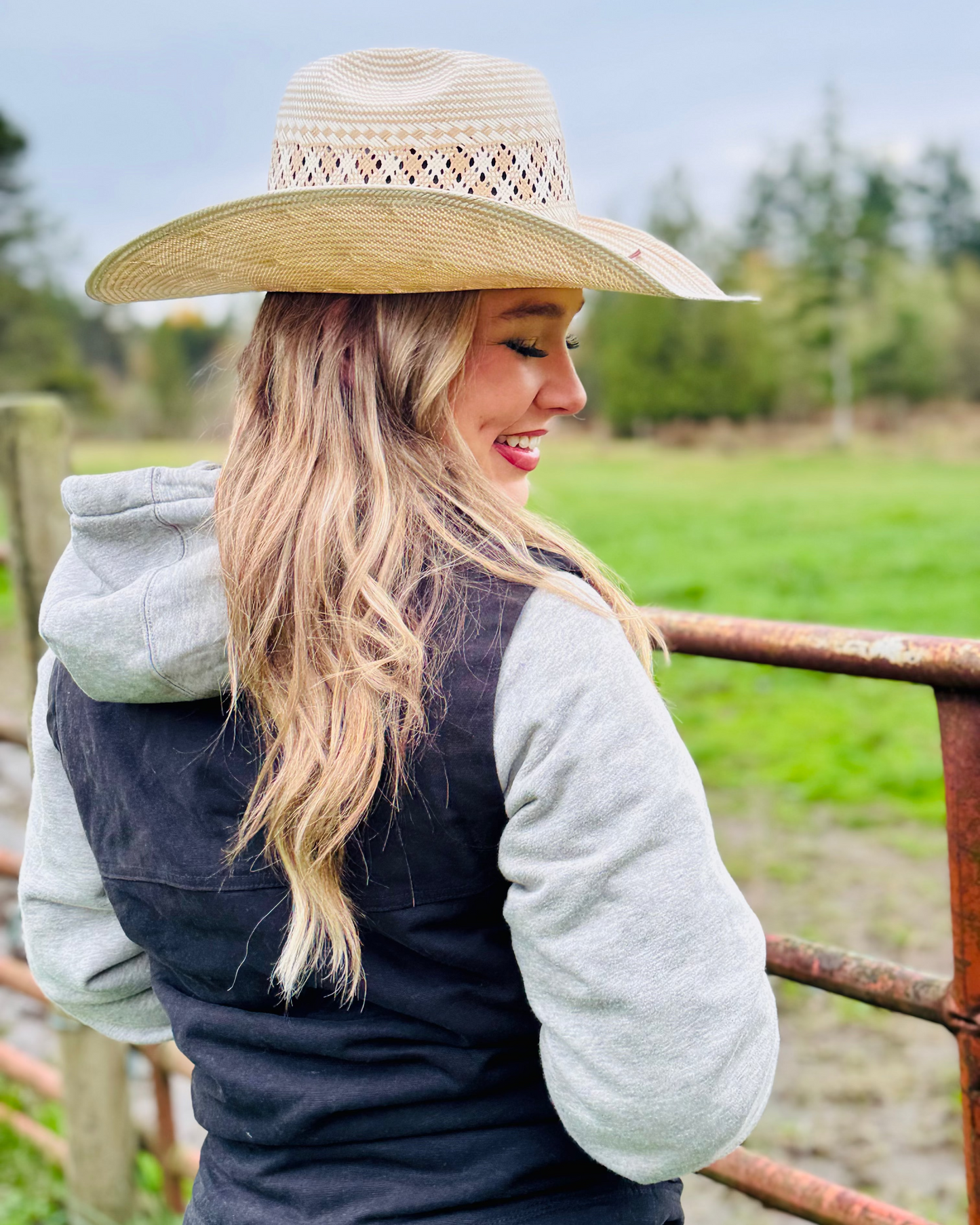 Hybrid Duck Cloth and Fleece Jacket