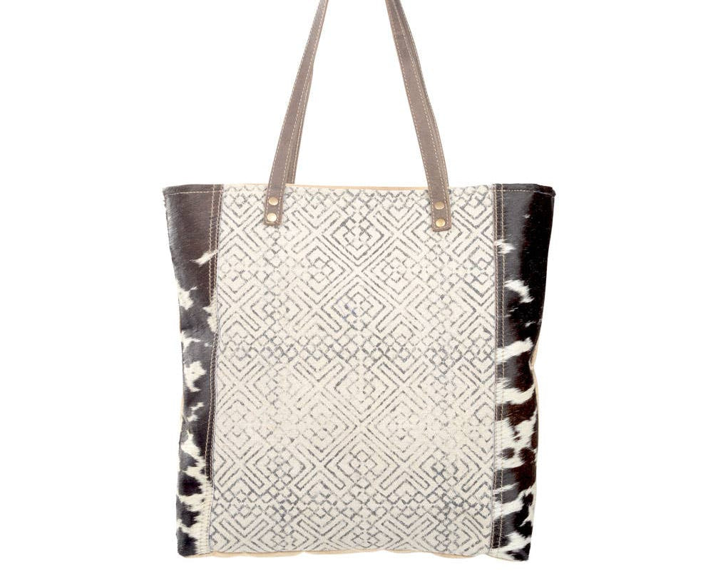 Geometric Front Panel Tote Bag With Cowhide